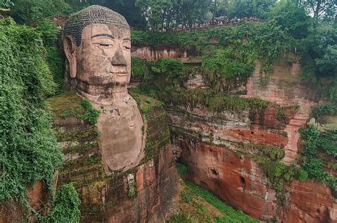 樂山大佛怎樣發現：從傳說到史實的多角度考察